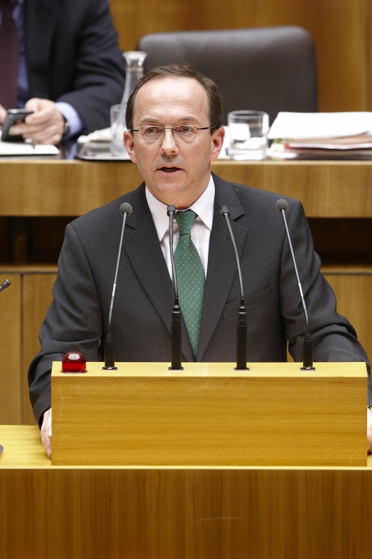 Peter Haubner, Nationalratsabgeordneter der ÖVP, am Rednerpult.