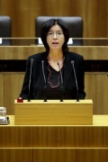 Mag. Christine Muttonen, Nationalratsabgeordnete der SPÖ, am Rednerpult.