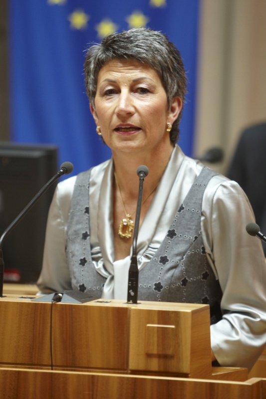 Cornelia Michalke, Bundesrätin der FPÖ, am Rednerpult.