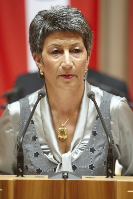 Cornelia Michalke, Bundesrätin der FPÖ, am Rednerpult.