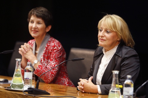 v.li. Nationalratspräsidentin Mag.a Barbara Prammer und  Parlamentspräsidentin der Republik Serbien Prof. Slavica Djukic-Dejanovic