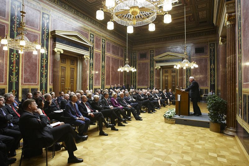 Prof.Dr. Herbert Schambeck am Rednerpult