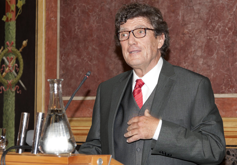 Dr. Hans Achatz - Landesrat a.D. am Rednerpult