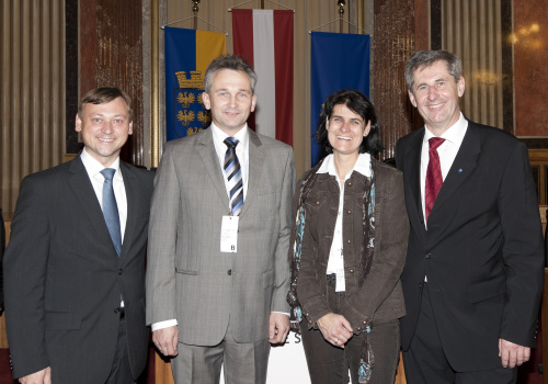 v.li. Johann Höfinger - Nationalratsabgeordneter, Bürgermeister von Langenrohr Leopold Figl mit Gattin und Martin Preineder - Präsident des Bundesrates - Gemeinde Langenrohr