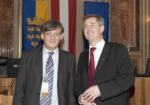 v.li. Veranstaltungsteilnehmer und Martin Preineder - Präsident des Bundesrates - Gemeinde Ybbs