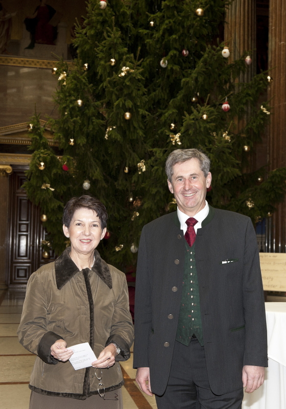 v.li. Mag.a Barbara Prammer - Präsidentin des Nationalrates und Martin Preineder - Präsident des Bundesrates