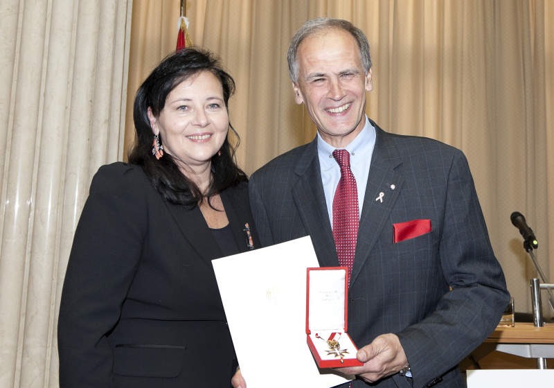 Doris Kiefhaber und Univ.-Prof. Dr. Paul Sevelda