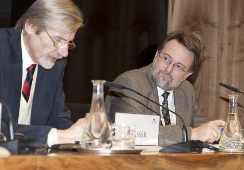 v.li. Fritz Plasser - Dekan der Innsbrucker Fakultät für Politikwissenschaft und Soziologie - Koordinationsplattform Österreichische Wahlforschung und Robert Stein - Bundesministerium für Inneres/Wahlangelegenheiten