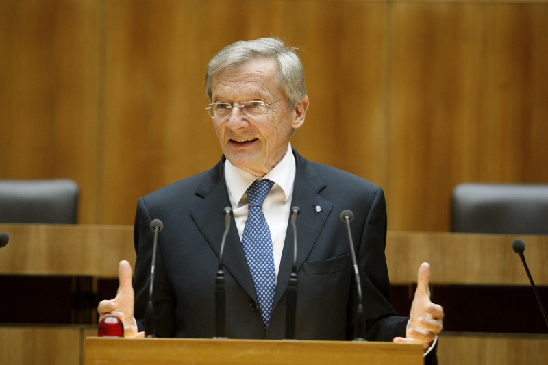 Dr. Wolfgang Schüssel - Bundeskanzler a.D. am Rednerpult