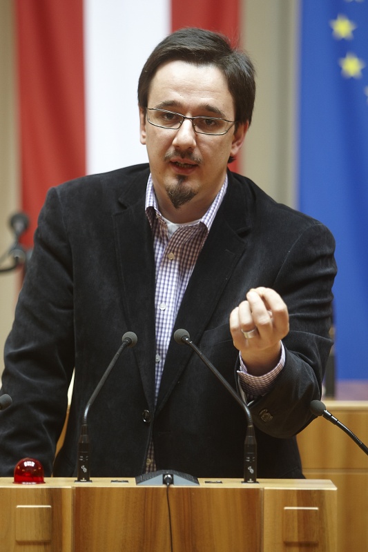 Christian Füller - Bundesrat der SPÖ am Rednerpult