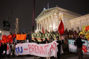 Students with banners during a demonstration against the Europe-wide reform of higher education, called the Bologna Process, in front of the parliament on Thursday, March 11, 2010, in Vienna. The demonstration takes place ahead of the arrivial of ministers for a Bologna Ministerial Conference 2010. The conference started in Budapest on Thursday, and will end in Vienna on Friday. (AP Photo/Ronald Zak) ABDRUCK HONORARFREI NUR BEI DIREKTER BERICHTERSTATTUNG ZUR AUSSTELLUNG.