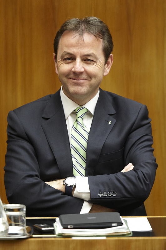 Dipl.-Ing. Nikolaus Berlakovich - Bundesminister für Land- und Forstwirtschaft, Umwelt und Wasserwirtschaft auf der Regierungsbank