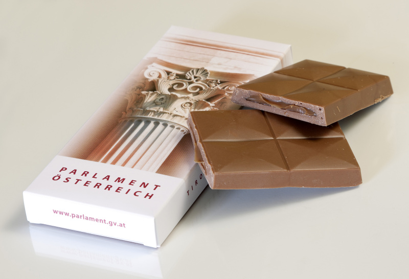 Schokolade, Karamell, Kartonverpackung