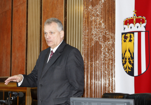 Gottfried Kneifel - Bundesratspräsident am Rednerpult