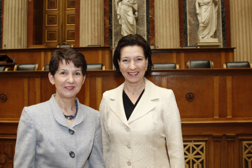 v.li.  Mag.a Barbara Prammer - Nationalratspräsidentin und Gabriel Heinisch-Hosek - Frauenministerin