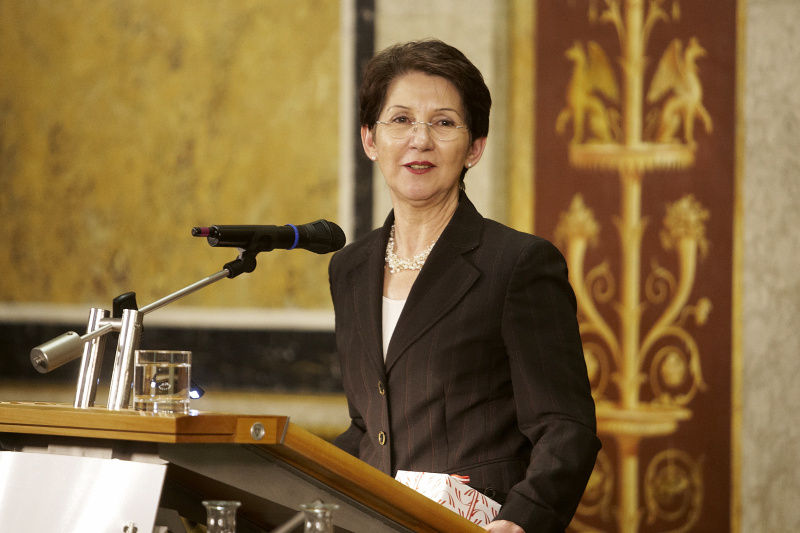 Nationalratspräsidentin Mag.a Barbara Prammer am Rednerpult