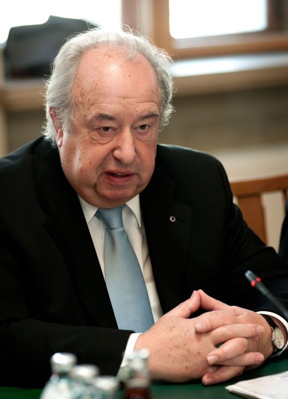 Aussprache. Gespräch mit Mitgliedern des EU-Unterausschusses des Nationalrates. Fritz Neugebauer - Zweiter Nationalratspräsident