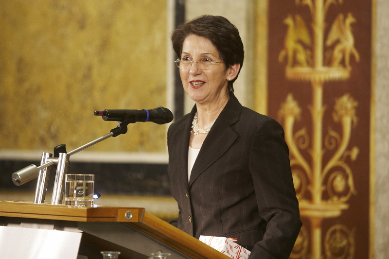 Nationalratspräsidentin Mag.a Barbara Prammer am Rednerpult