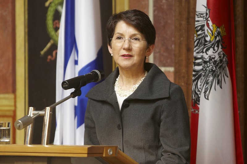 Nationalratspräsidentin Mag.a Barbara Prammer am Rednerpult