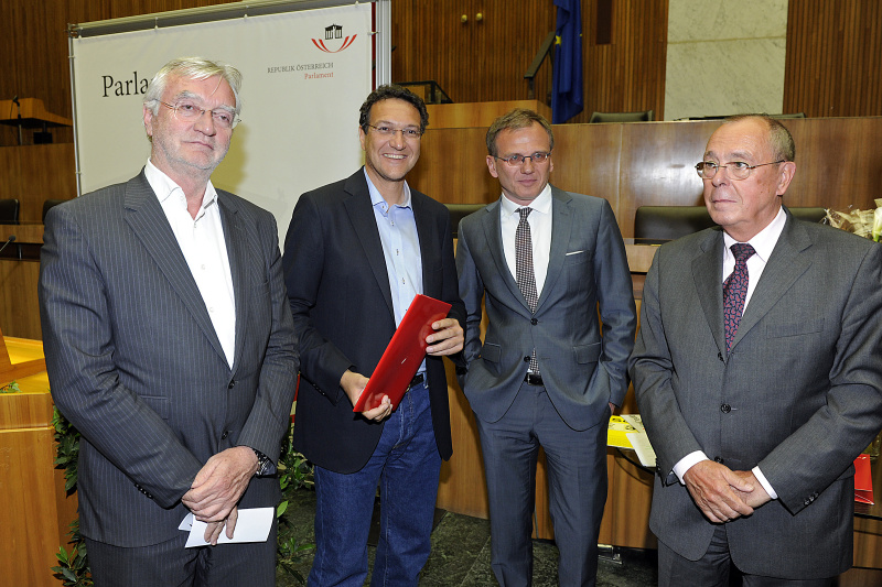 v.li. Dr. Johannes Strohmayer, Karim El-Gawhary - Preisträger Kategorie Pressefreiheit, Dr. Armin Wolf - MBA stvtr. ORF Chefredakteur und Peter Bochskanl - Präsident des Presseclub Concordia