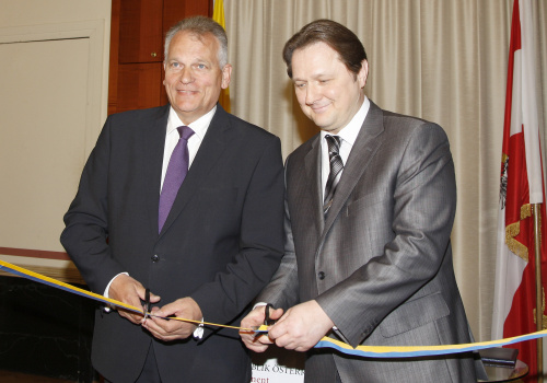 v.li. Gottfried Kneifel - Präsident des Bundesrates und Andrii Bereznyi - Botschafter der Ukraine in der Republik Österreich