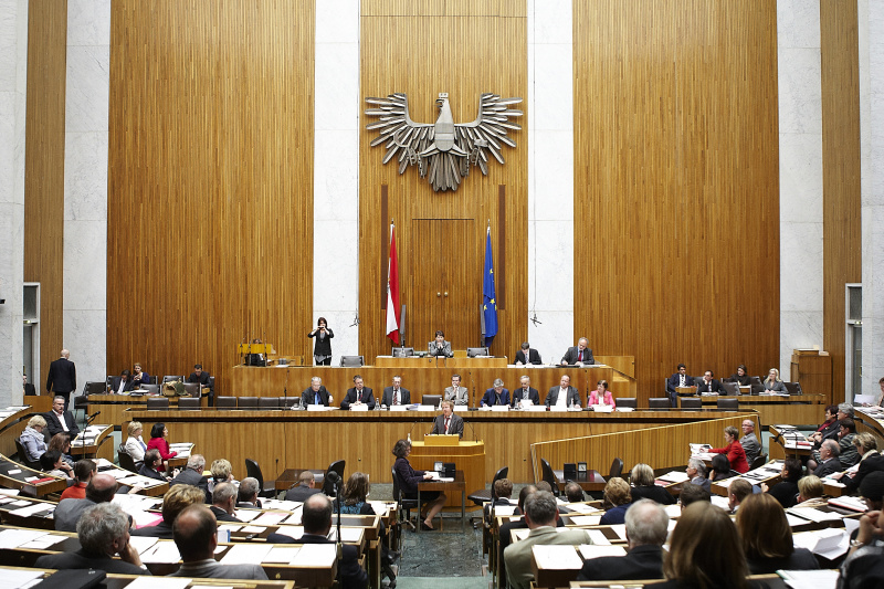 Univ.-Prof. Dr. Anton Bucher - Universität Salzburg am Rednerpult