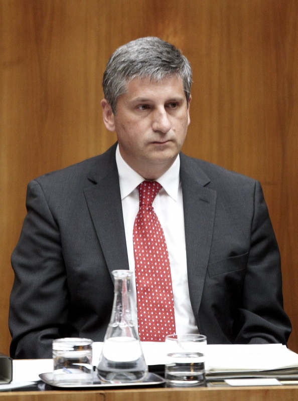 Auf der Regierungsbank Dr. Michael Spindelegger - Vizekanzler