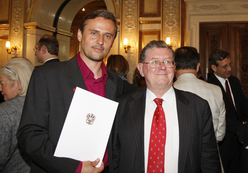 v.li. Mag. Hubert Heine Generalsekretär der Österreichisch-Australischen Gesellschaft - Ehrenzeichenträger und Australische Botschafter Michael John Potts