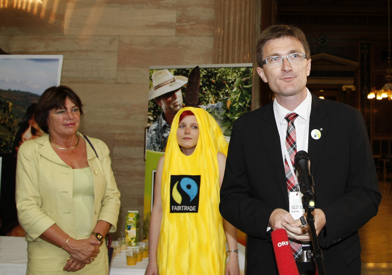 Mag. Alois Huber - Geschäftsführer Spar Wien - NÖ und Burgenland am Mikrofon