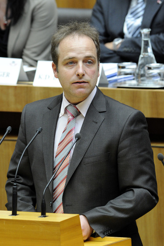 Harald Jannach - Nationalratsabgeordneter FPÖ am Rednerpult