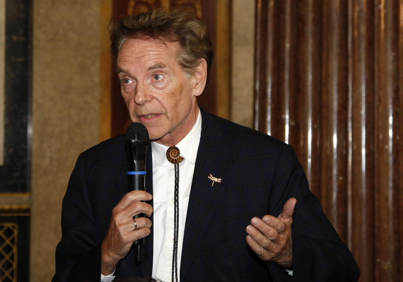 Univ.-Prof. Dr. Bernd Lötsch bei seiner Wortmeldung