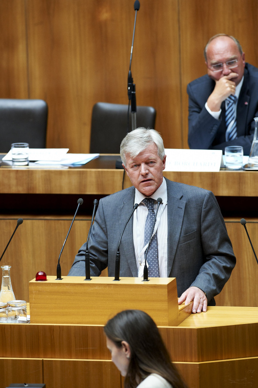 Ök.-Rat Anton Wagner am Rednerpult