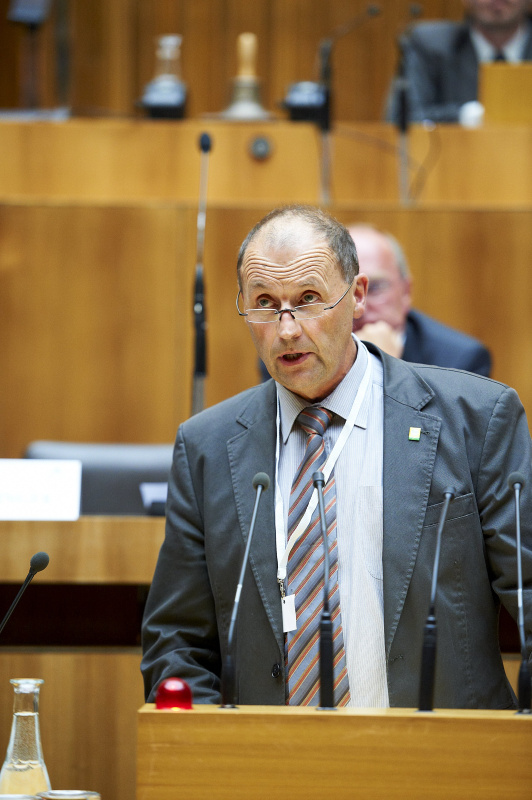 Rudolf Vierbauch am Rednerpult