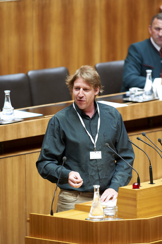 Thomas Waitz am Rednerpult