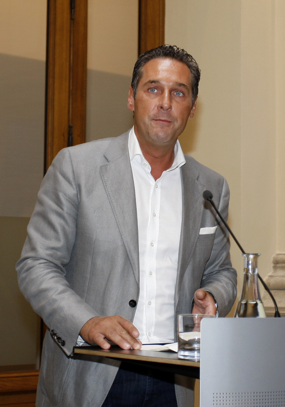 Heinz-Christian Strache am Rednerpult