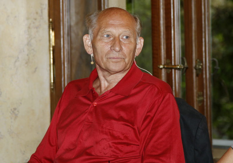 Gerhard Schwarz - Journalist - Philosoph - Gruppendynamik -Trainer - Wien