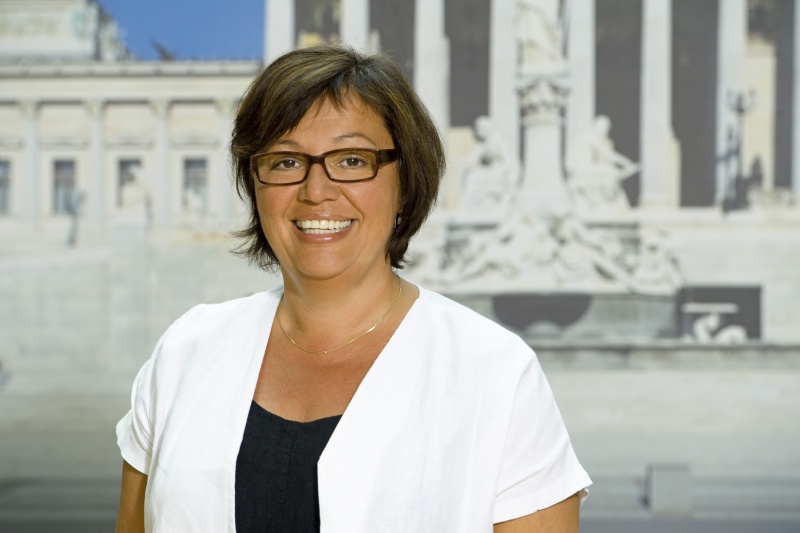 Sabine Oberhauser - Nationalratsabgeordnete