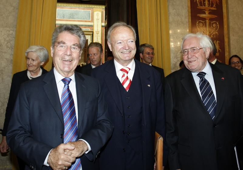 v.li. Dr. Heinz Fischer - Bundespräsident, Nationalratspräsident i.R. Univ.- Prof. Dr. Andreas Khol und Prof. Dr. Bernhard Vogel - Ministerpräsident. a.D.