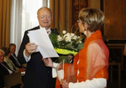 Nationalratspräsident .i.R. Univ.- Prof. Dr. Andreas Khol und Ingrid Korosec