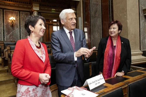 v.li. Nationalratspräsidentin Mag.a Barbara Prammer, Jerzy Buzek - Präsident des Europäischen Parlaments und Mag.a Susanne Neuwirth - Bundesratspräsidentin