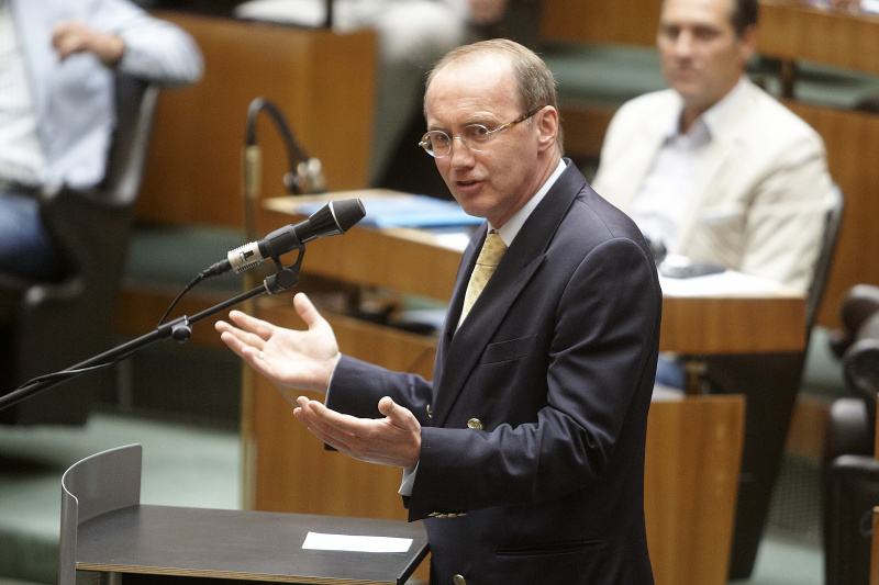 Mag.Othmar Karas - Abgeordneter zum Europäischen Parlament am Rednerpult