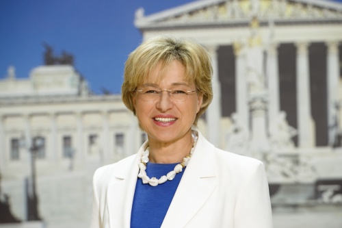 Katharina Cortolezis-Schlager - Nationalratsabgeordnete