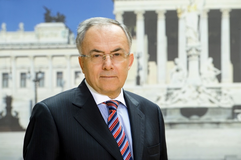 Peter Fichtenbauer - Nationalratsabgeordneter