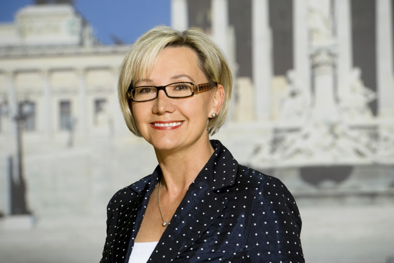 Adelheid Ebner - Bundesratsmitglied