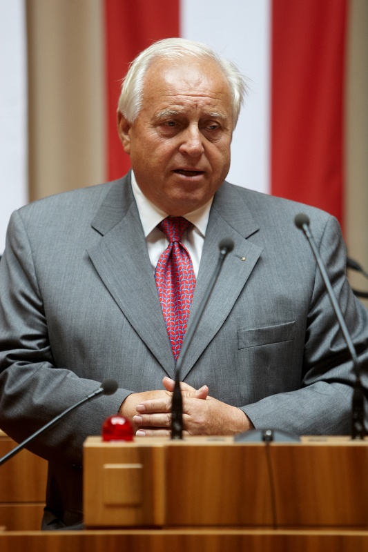 Komm.Rat Franz Bamberger am Rednerpult