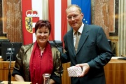 v.li. Bundesratspräsidentin Mag.a Susanne Neuwirth mit EACD Präsident Jürgen Prigl