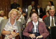 Blick in Richtung VeranstaltungsteilnehmerInnen mit Dr.in Beatrix Eypeltauer - Staatssekretaerin a.D. (re)