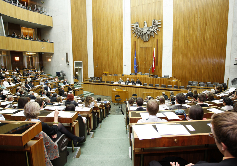 Am Podium v.li. Bill Butz - WiC Director of Coordination and Outreach, Sergei Scherbov - WiC Director of Demographic Analysis, Alexia Fuernkranz-Prskawetz - WiC Director of Research Training und Jesus Crespo Cuaresma -  WiC Director of Economic  Analysis,