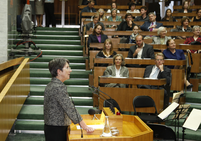 Mag.a Barbara Prammer - Nationalratspräsidentin begrüßt die VeranstaltungsteilnehmerInnen