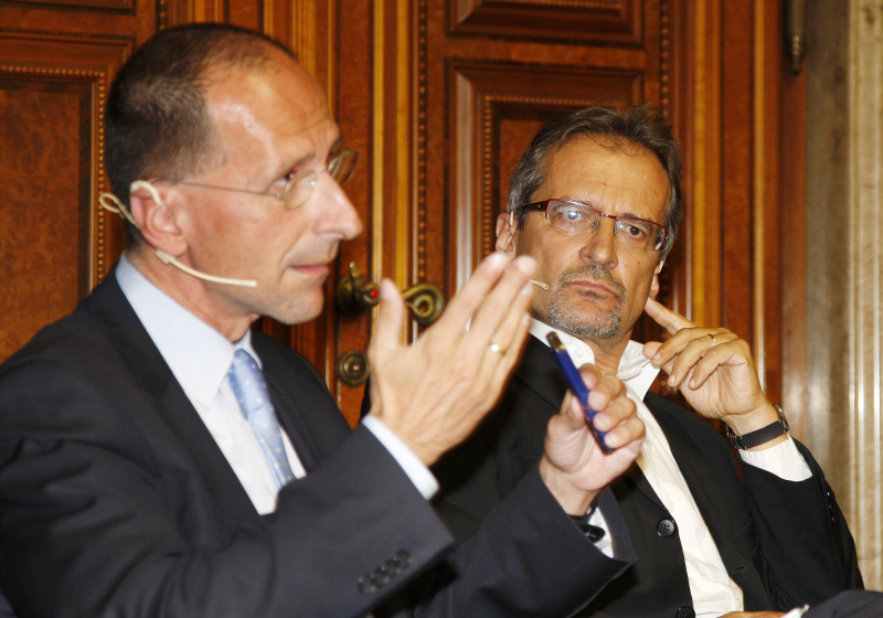 v.li. Univ.-Prof. Dr. Peter Filzmaier - Politikwissenschafter an der Donau-Universität Krems und Karl-Franzens-Universität Graz und DI Herbert Paierl - Präsident des Management Clubs